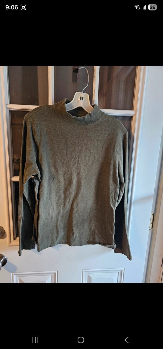 Croft and Barrow size XL mockneck top